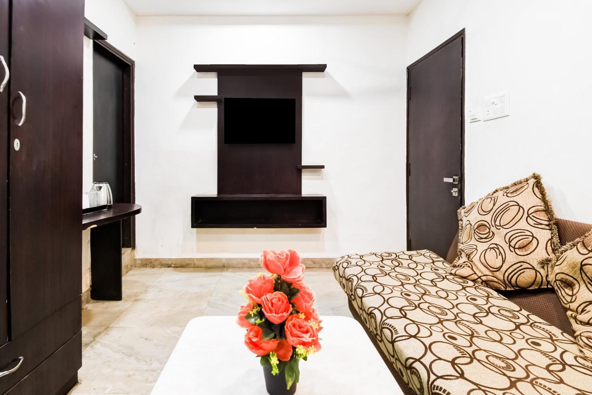 Super Hotel O Raipur City Center Formerly Hotel Edge Exterior photo